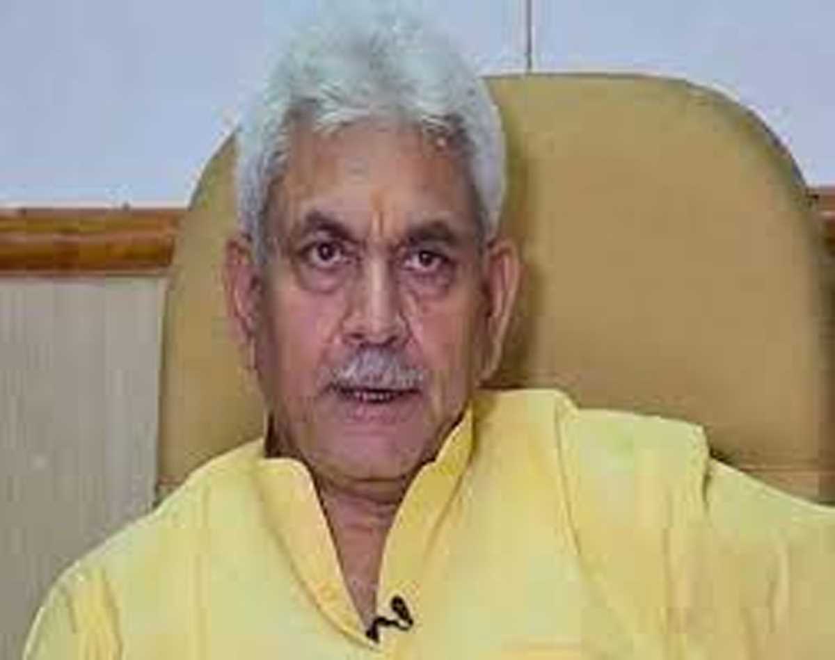 बापू की शिक्षा दुनिया का मार्गदर्शन करती रहेंगी : सिन्हा